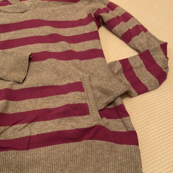 Mandarine & Co | cotton hoodie Knit long-sleeve T-shirt grey and purple - Picture 4 of 7